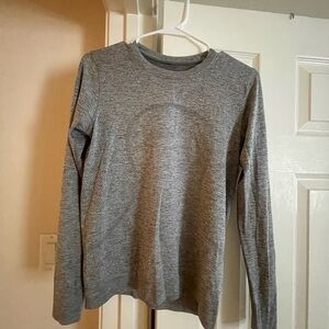 lululemon athletica Gray Long Sleeve Top